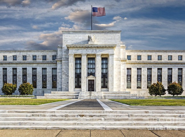 Read more about the article Is This The Last Chance For The Fed?